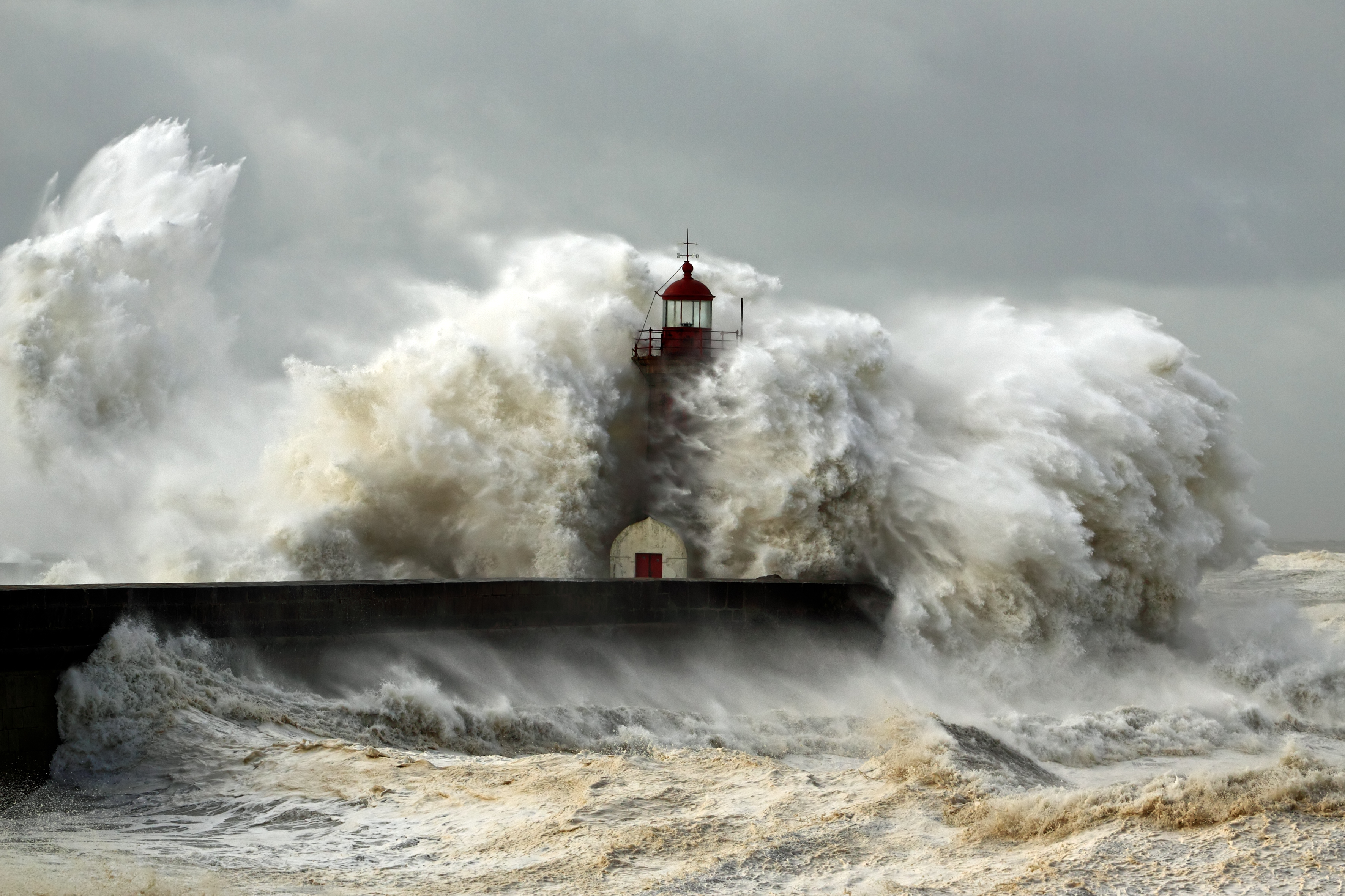 What You Need to Know When Traveling During Hurricane Season shutterstock 125301275