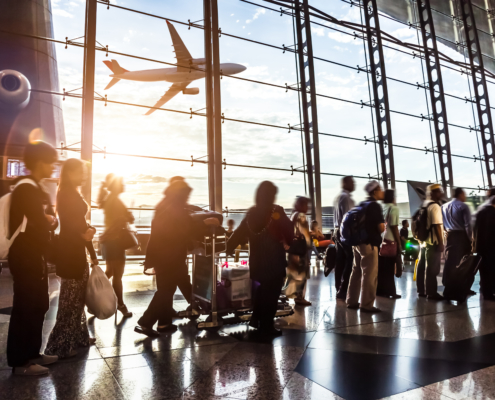 Airport Caps:<br/>Heathrow removes;<br/>Schiphol extends shutterstock 210042967